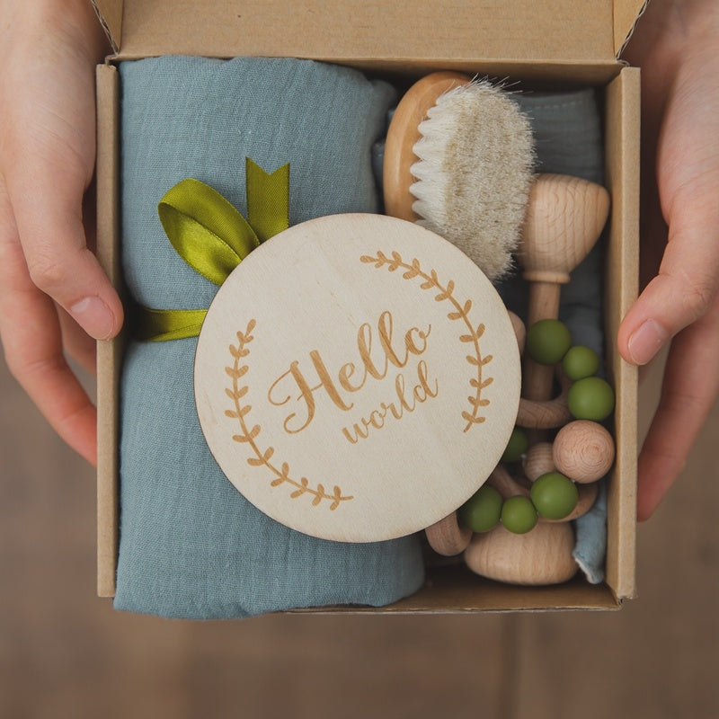 Natural cotton and eco-friendly wood sensory gift set