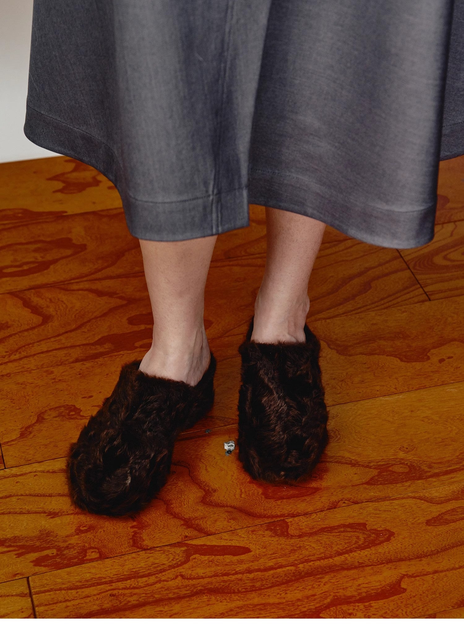 Fur-lined clogs – FF × JW collaboration | Urban elegance &amp; natural comfort