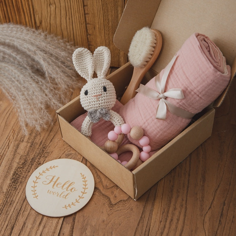 Natural cotton and eco-friendly wood sensory gift set